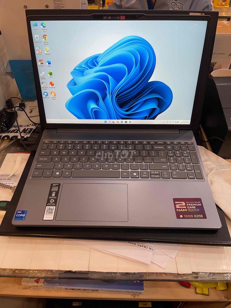 Lenovo IdeaPad Slim 3 i7 16GB/512GB. Mua bán Laptop tại Huyện Việt Yên Bắc Giang được đăng bởi Việt Hoàng hình 1