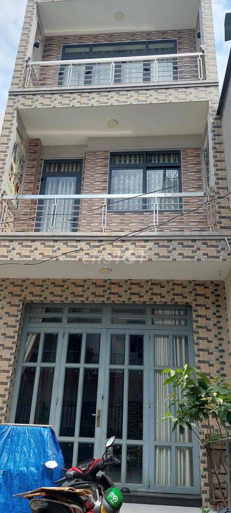 nhà đẹp mới hậu giang p12 quận 6 40m2, 3 tầng, 3 PN chỉ 9tr