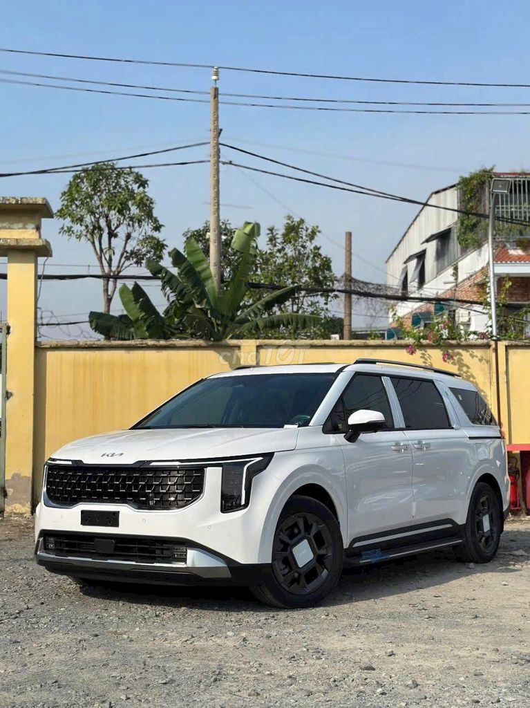 KIA CARNIVAL - ƯU ĐÃI GIẢM GIÁ - QUÀ TẶNG BHVC XE. Mua bán Ô tô tại Quận Tân Phú Tp Hồ Chí Minh được đăng bởi ĐẠI LÝ MAZDA KIA HCM hình 2