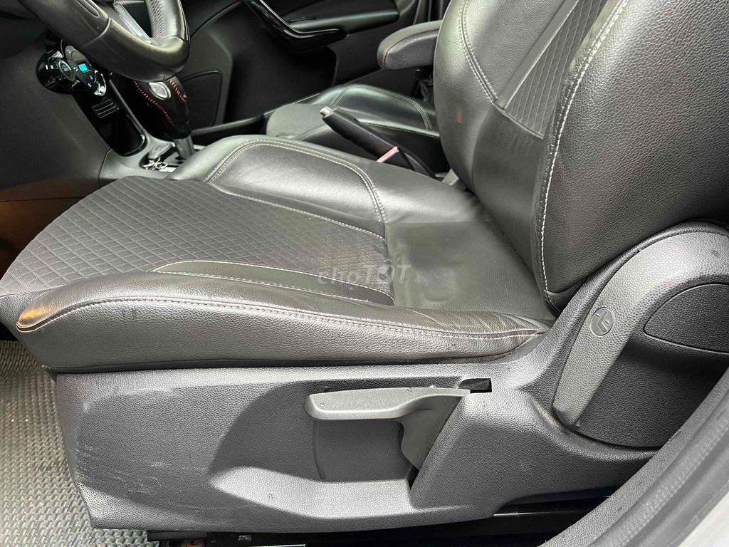 XE GIA ĐÌNH BÁN - Fiesta Cọp 63.000 KM Đẹp chất💯💯. Mua bán Ô tô tại Quận Gò Vấp Tp Hồ Chí Minh được đăng bởi DHAUTO FORD CHUYÊN XE FORD LƯỚT CHÂTD LƯỢNG CAO hình 16