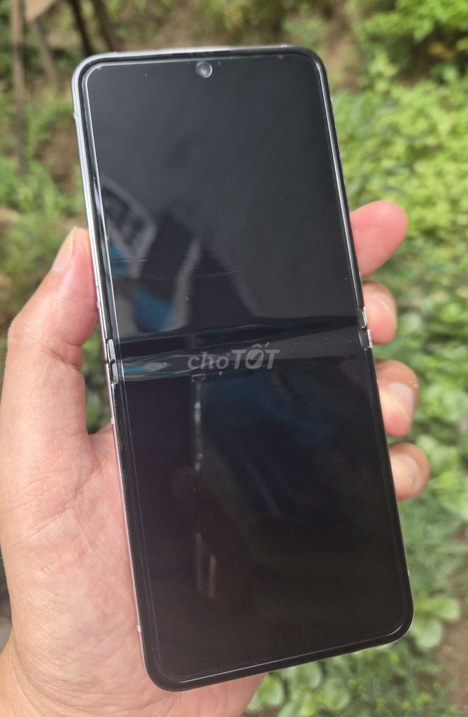 Samsung Z Flip 5 512GB Tím hồng Đã sử dụng. Mua bán Điện thoại tại Quận Thanh Xuân Hà Nội được đăng bởi Tuan Anh hình 1