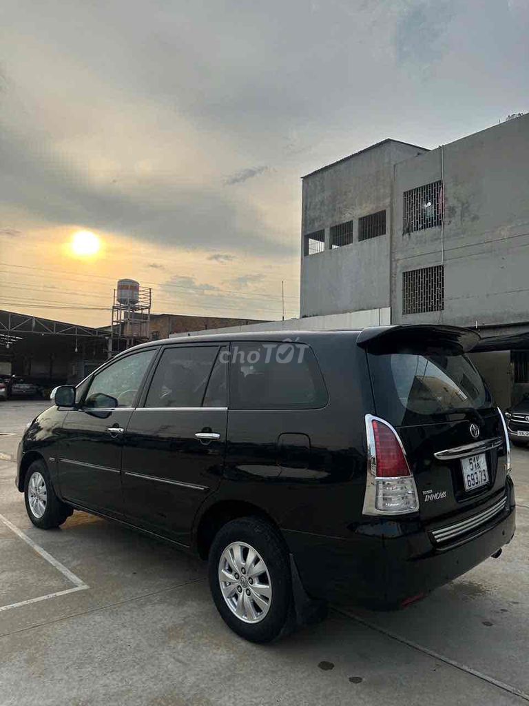 innova bản V tự động đời 2010. Mua bán Ô tô tại Quận Bình Tân Tp Hồ Chí Minh được đăng bởi Nguyễn Tấn Nghiêm hình 10