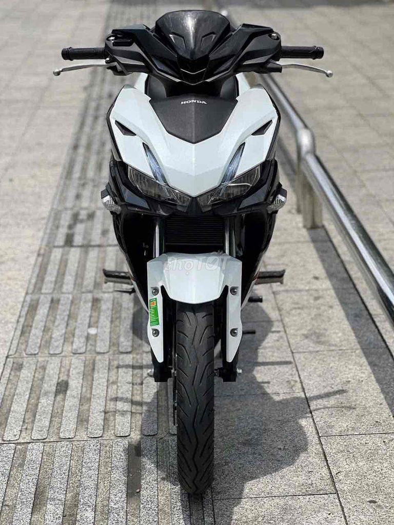 ❤️ WinnerX V4 Abs đời 2025 odo 4000 bstp 9chủ. Mua bán Xe máy tại Quận 11 Tp Hồ Chí Minh được đăng bởi Hưng Từ hình 5