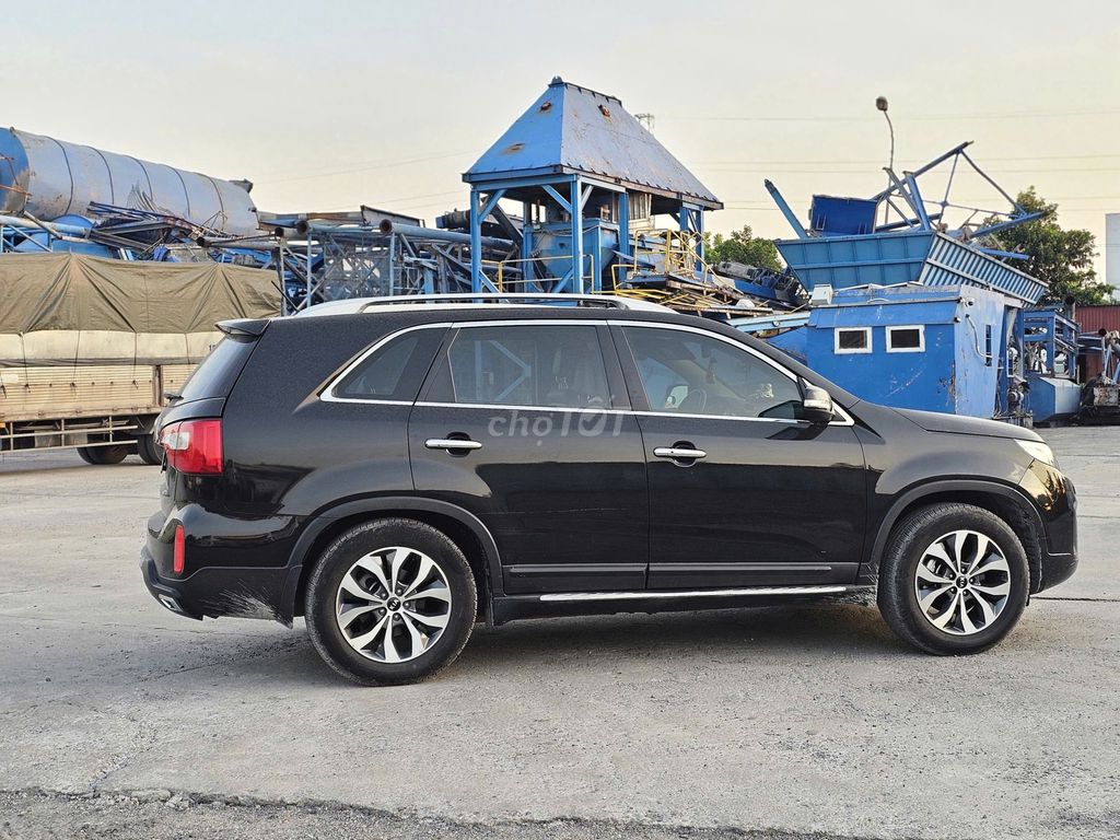 Kia Sorento 2016 2WD 2.4 GATH - 47000 km. Mua bán Ô tô tại Huyện An Dương Hải Phòng được đăng bởi Sáng Trần Ô tô Chất Hải Phòng hình 3