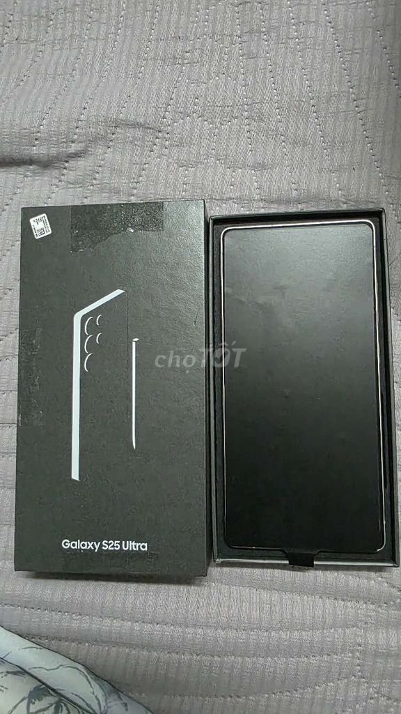 Samsung Galaxy S25 Ultra 256GB Vàng Gold Mỹ. Mua bán Điện thoại tại Thành phố Dĩ An Bình Dương được đăng bởi HANMY hình 1