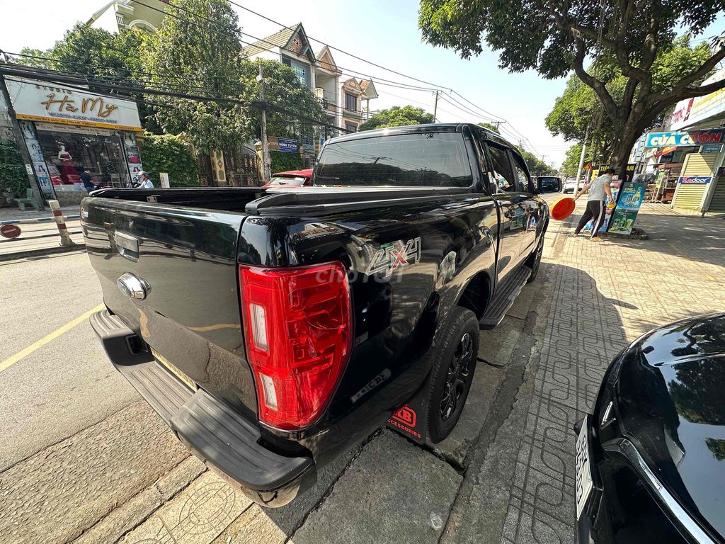 Ford Ranger 2017 Witrack 3.2 100.000 km Đen. Mua bán Ô tô tại Thành phố Biên Hòa Đồng Nai được đăng bởi Kiên Ford hình 15