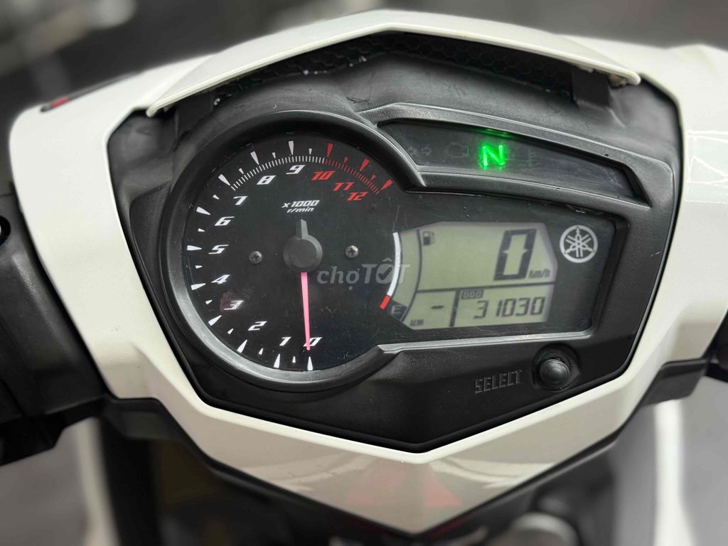 Exciter 150 2017 Белый Красный Bstp Основной владелец