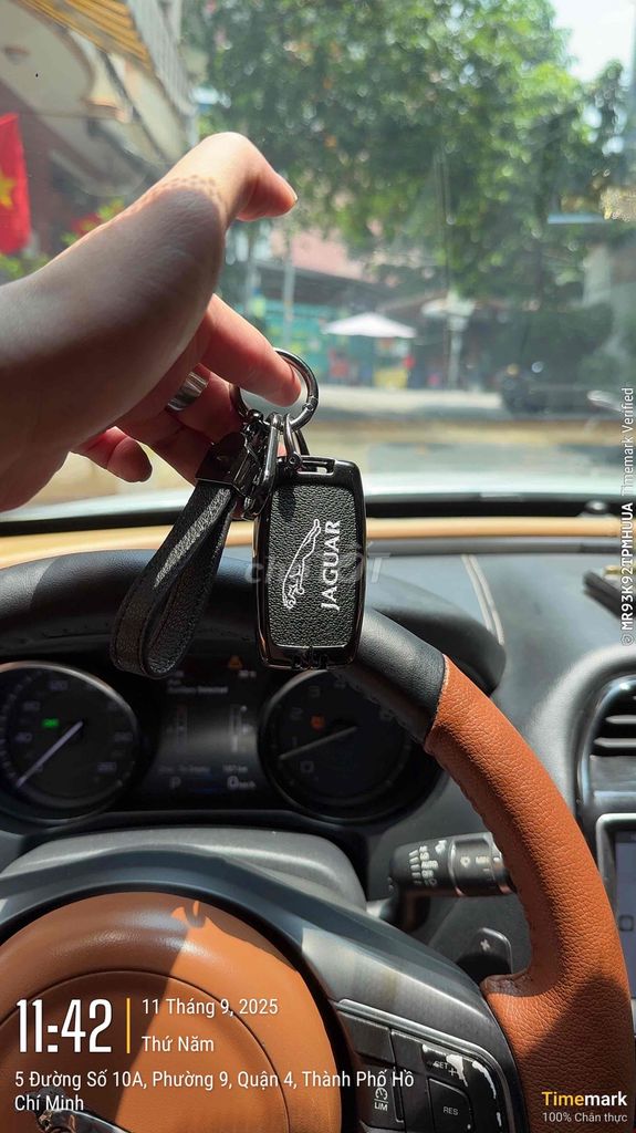 Jaguar XE 2016 - 93000 km. Mua bán Ô tô tại Quận 4 Tp Hồ Chí Minh được đăng bởi đạt hình 14