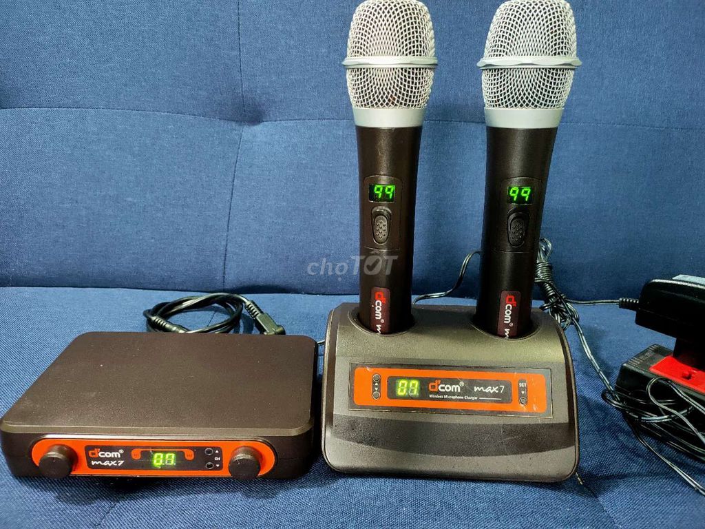 Micro Không Dây Dcom Max7 Nhập. Mua bán Tivi, Âm thanh tại Huyện Hóc Môn Tp Hồ Chí Minh được đăng bởi Chúng Phát Audio hình 1