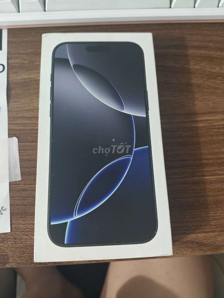 Apple iPhone 16 Pro Max 256GB 99,9% Đen Mỹ Như mới. Mua bán Điện thoại tại Thị xã Tân Uyên Bình Dương được đăng bởi Hoàng Anh Tuấn hình 1
