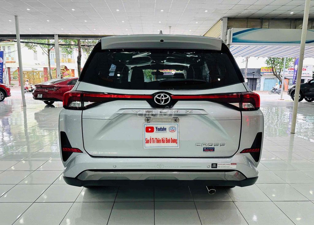 Toyota Veloz 1.5CVT  sx2023 một chủ  mua từ mới. Mua bán Ô tô tại Thành phố Thủ Dầu Một Bình Dương được đăng bởi TRUNG DƯƠNG AUTO  hình 4