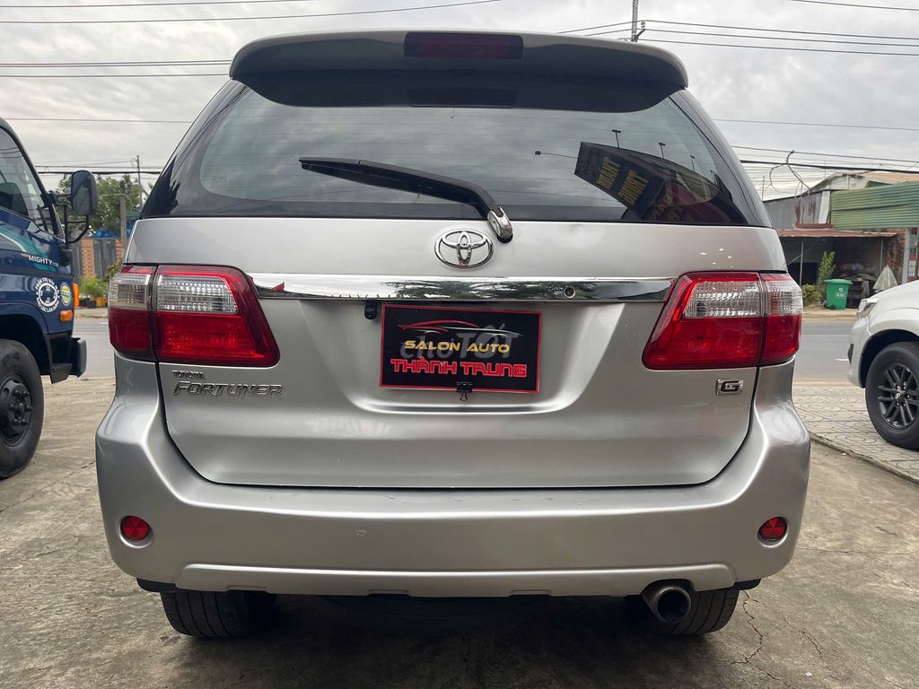 Toyota Fortuner 2009 Dầu Số sàn. Mua bán Ô tô tại Huyện Tân Phú Đồng Nai được đăng bởi Salon AUTO THÀNH TRUNG Đồng Nai hình 4