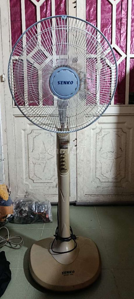 Quạt đứng Senko 2015 màu Kem. Mua bán Quạt tại Huyện Nhà Bè Tp Hồ Chí Minh được đăng bởi repairer motorbikes hình 1