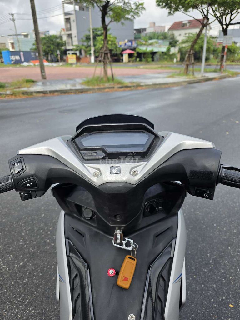 Honda Winner X V3 ABS Bạc nhám Full Pxl. Mua bán Xe máy tại Quận Cẩm Lệ Đà Nẵng được đăng bởi Ngạo Thiên hình 8