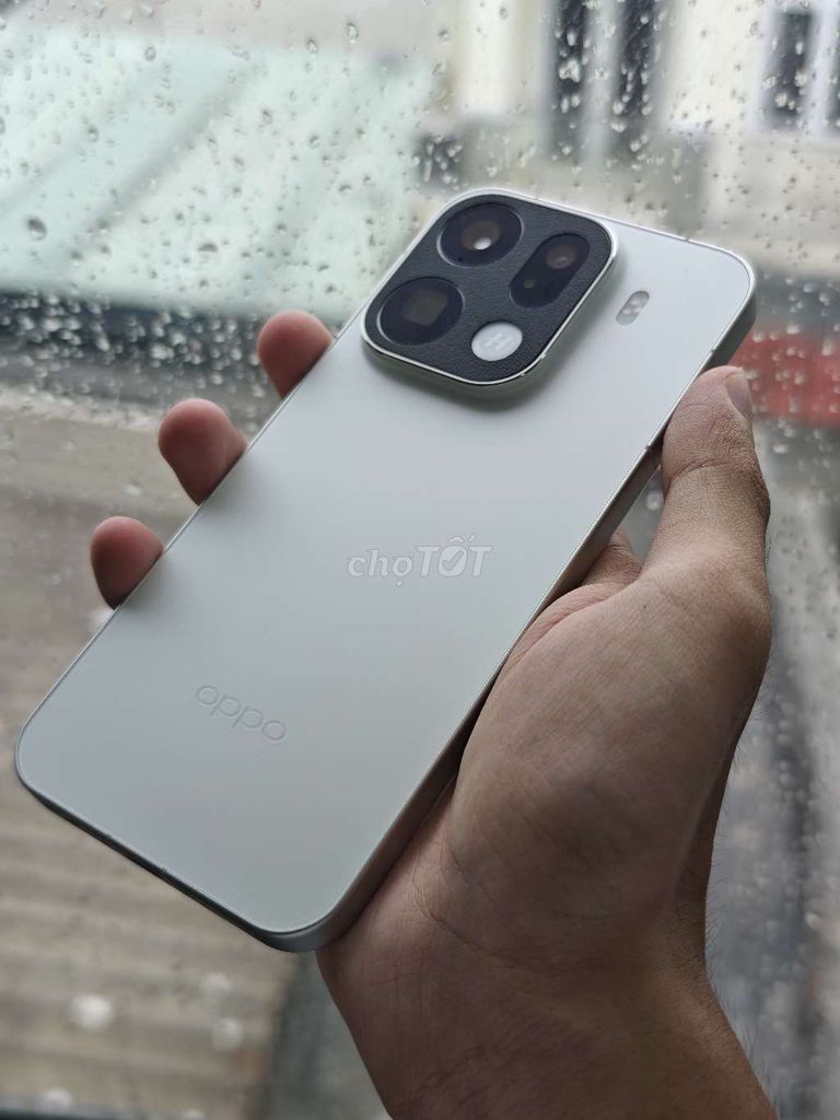 Oppo Find X9 Pro 256GB Trắng Mới. Mua bán Điện thoại tại Quận Tân Bình Tp Hồ Chí Minh được đăng bởi Minh Toàn hình 1