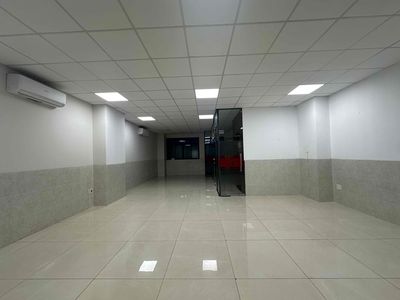 Tầng trệt 7x20m Vạn Phúc City vị trí đẹp gần công viên giá chỉ 18.5tr