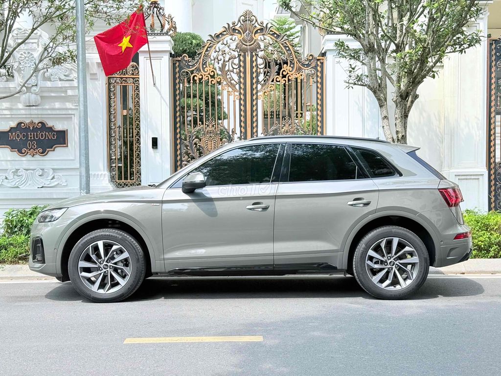Audi Q5 2024 Sline 45 TFSI Quattro - 6000 miles. Mua bán Ô tô tại Quận Bắc Từ Liêm Hà Nội được đăng bởi Phạm Bá Hướng hình 3