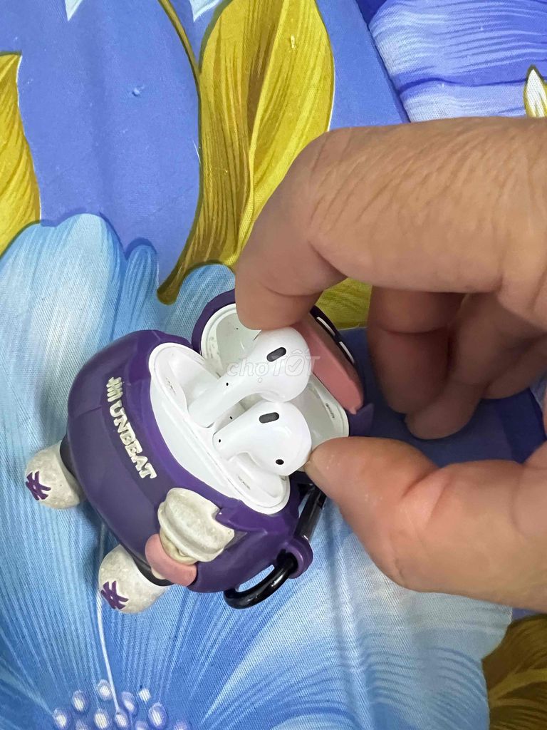 Tai nghe Apple AirPods 2 chính hãng apple Lỗi. Mua bán Tivi, Âm thanh tại Thành phố Biên Hòa Đồng Nai được đăng bởi Nhựt hình 1