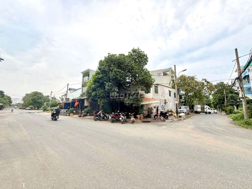 GIẢM MẠNH 2,55TỶ - 7PN - Nguyễn Văn Quá - Quận 12 - Thu nhập 300tr/năm