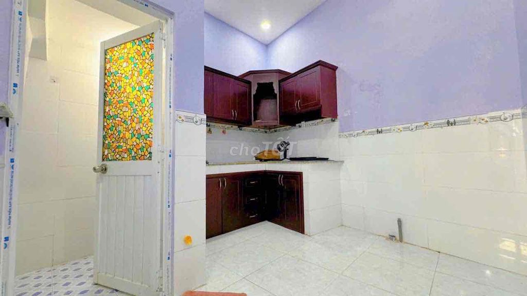 CẦN BÁN GẤP NHÀ CHÍNH CHỦ. Mua bán nhà ở tại Huyện Bình Chánh Tp Hồ Chí Minh được đăng bởi yến nhi hình 3