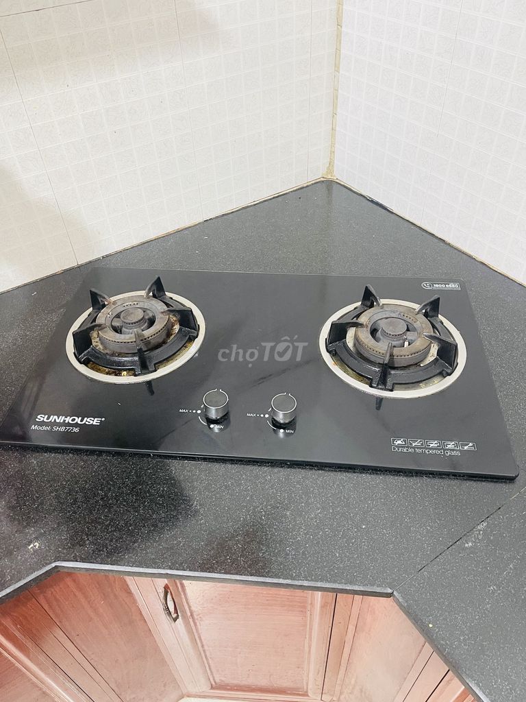 Bếp gas SUNHOUSE SHB7736 Đen. Mua bán Bếp, lò, đồ điện nhà bếp tại Thành phố Thủ Đức Tp Hồ Chí Minh được đăng bởi Nguyễn văn Cao hình 1