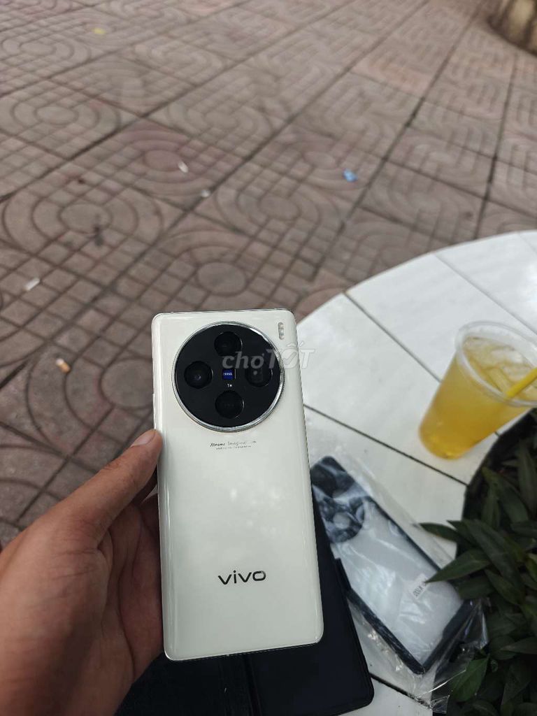 cần bán hoặc giao lưu vivo x100 zil đẹp. Mua bán Điện thoại tại Quận Thanh Xuân Hà Nội được đăng bởi le khac hieu hình 1
