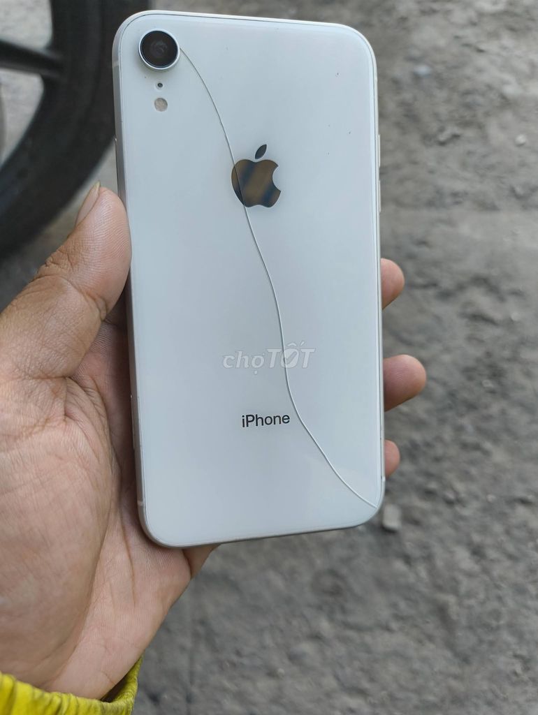 Apple iPhone XR 64GB Trắng Kính sau nứt. Mua bán Điện thoại tại Huyện Bình Chánh Tp Hồ Chí Minh được đăng bởi Hội Đồ Điện Tử hình 1