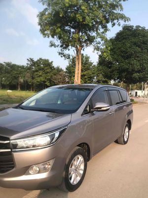 Toyota Innova 2017 Số sàn màu Nâu. Mua bán Ô tô tại Quận Tây Hồ Hà Nội được đăng bởi thanh