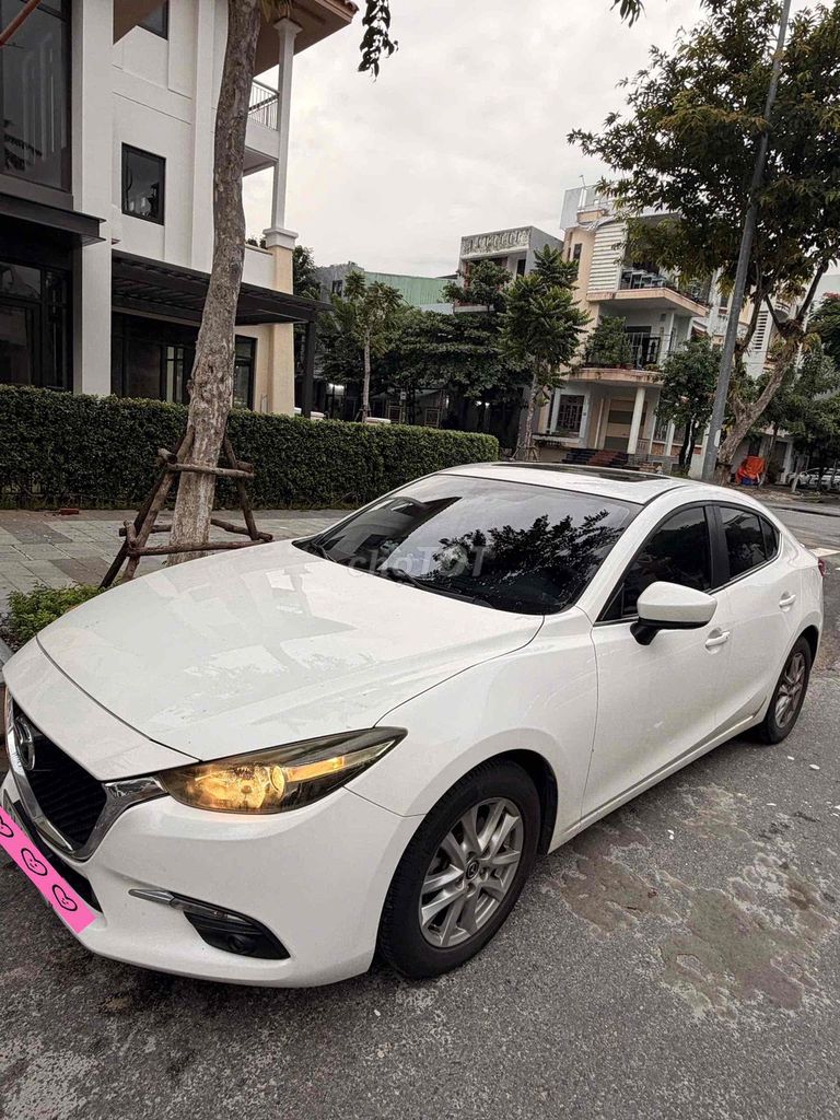 Mazda 3 Sedan Deluxe 2019 Белый