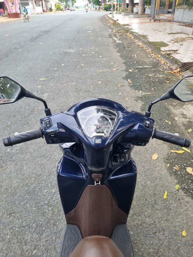 Honda Vision Khóa từ Xanh đậm. Mua bán Xe máy tại Thành phố Cao Lãnh Đồng Tháp được đăng bởi Vinh Quang  hình 6