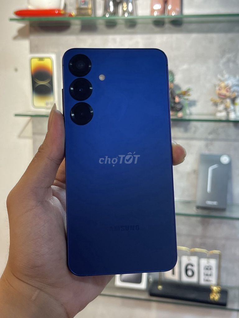 Samsung Galaxy S25+ Xám 12GB/256GB 2 sim 99%. Mua bán Điện thoại tại Quận 3 Tp Hồ Chí Minh được đăng bởi Tuấn 2hand Store hình 1