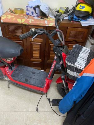 bán xe đạp điện nhập nguyên chiếc còn tốt.. Mua bán Xe điện tại Quận Hoàng Mai Hà Nội được đăng bởi Hùng