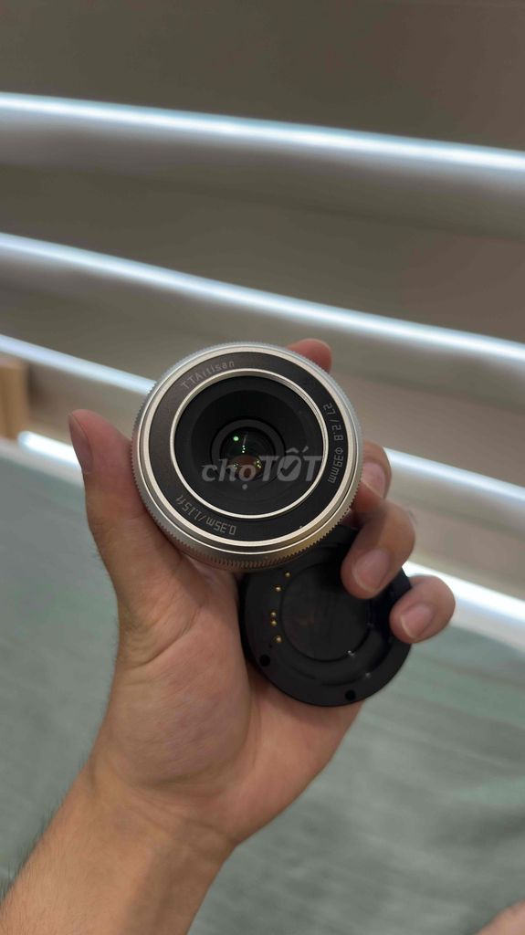 Ống kính TTArtisan 17mm f2.8 Bạc. Mua bán Máy ảnh, Máy quay tại Quận Nam Từ Liêm Hà Nội được đăng bởi Chu Hoàng Anh hình 1