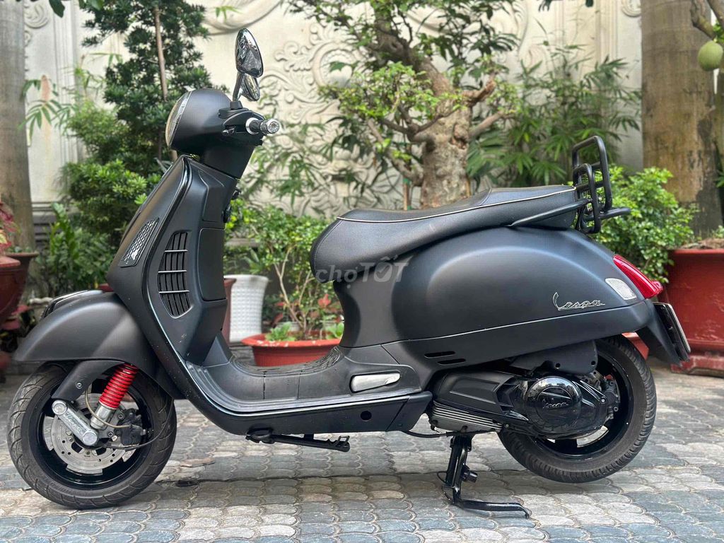 Xe Vespa GTS 125 đời 2013 BSTP chính chủ ký. Mua bán Xe máy tại Quận 10 Tp Hồ Chí Minh được đăng bởi Xe cũ đẹp giá rẻ hình 6