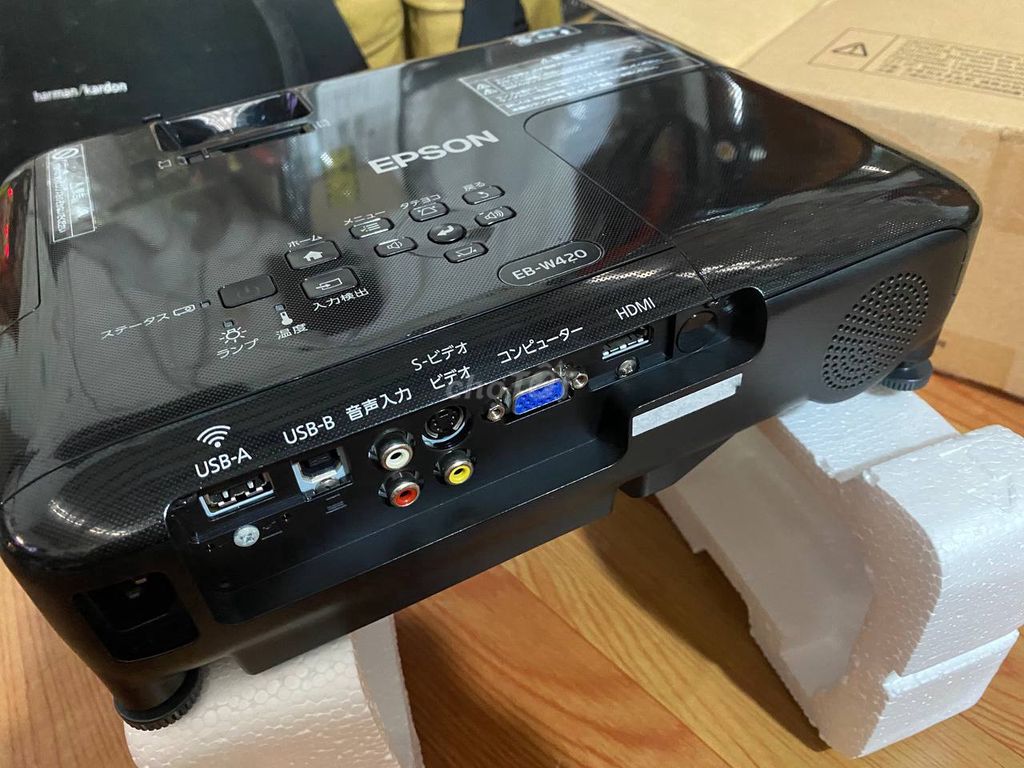 Máy chiếu Epson eb-w420 full box 160 giờ như mới. Mua bán Đồ dùng văn phòng tại Huyện Trà Ôn Vĩnh Long được đăng bởi maximura hình 1