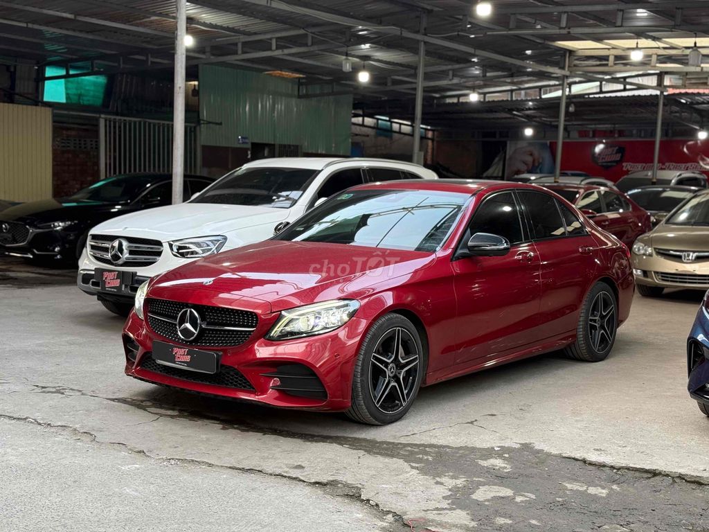 Mercedes C300AMG 2019 51000km một chủ sử dụng