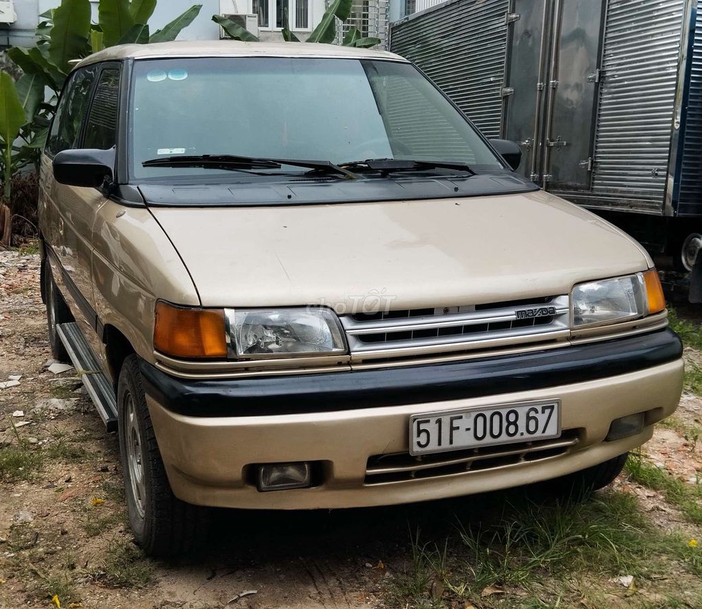 Mazda MPV 7 ghế , số sàn, Nhập Nhật giá tàu nhanh