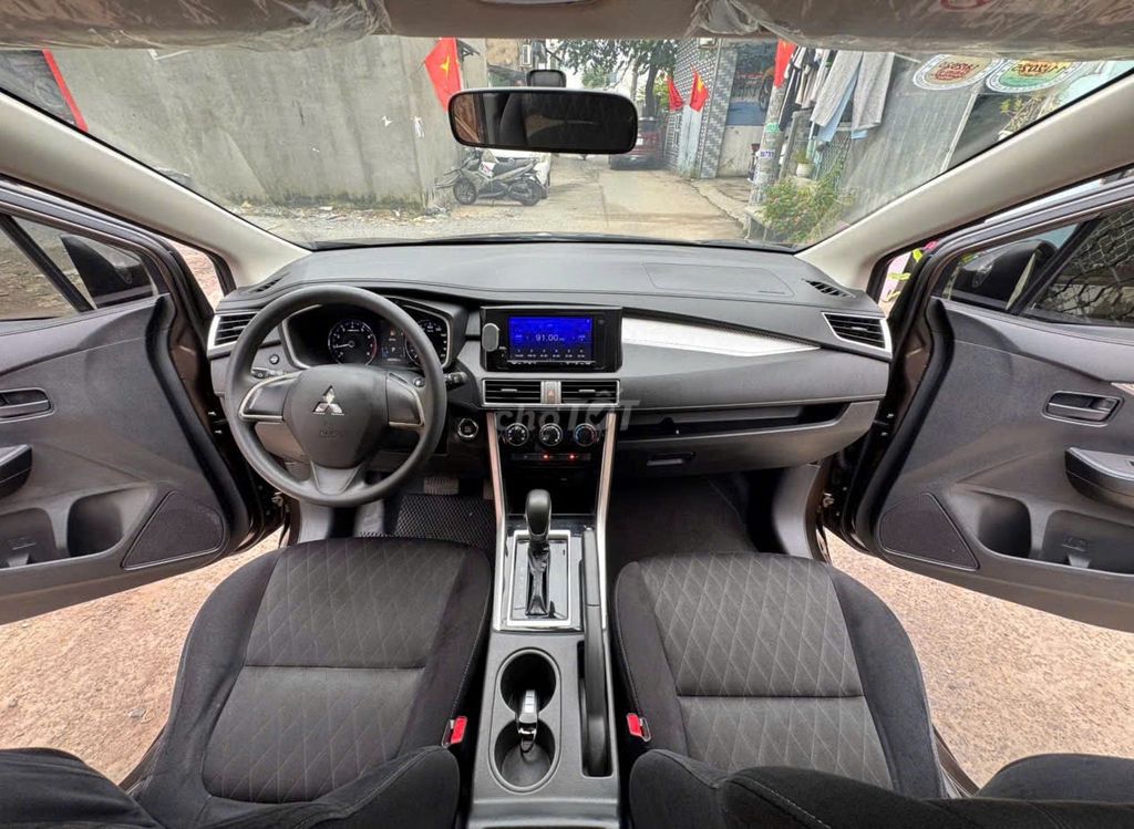 Mitsubishi Xpander 2022 số tự động đẹp như mới. Mua bán Ô tô tại Quận 12 Tp Hồ Chí Minh được đăng bởi CHỢ Ô TÔ AN SƯƠNG hình 8
