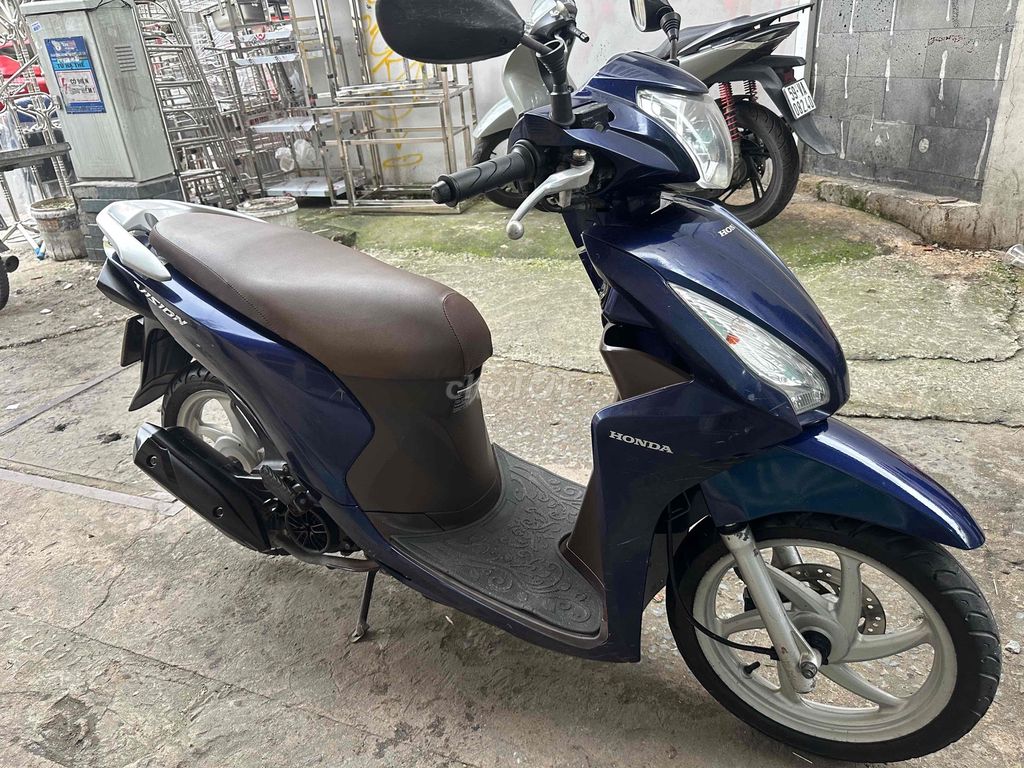 Vision 2015. Máy ngon. BSTP cavet đầy đủ, cccd chủ. Mua bán Xe máy tại Quận Bình Thạnh Tp Hồ Chí Minh được đăng bởi Lê Nhân hình 3