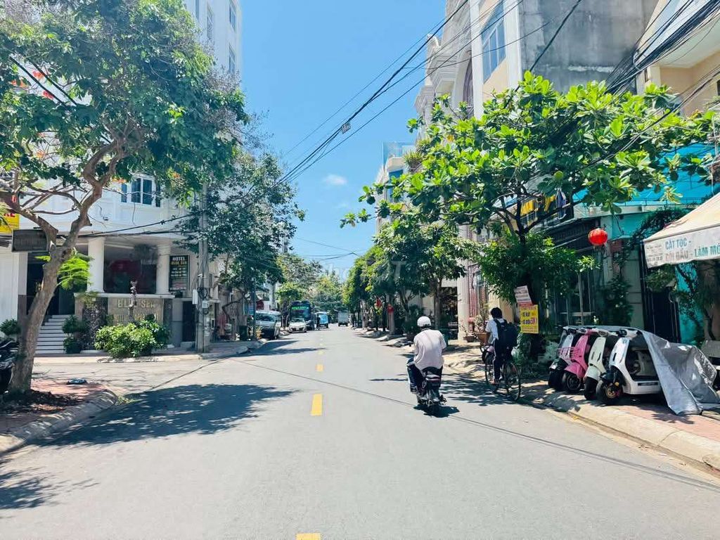 Cần bán 02 lô đất mặt tiền đường Đinh Tiên Hoàng. Mua bán đất tại Thành phố Vũng Tàu Bà Rịa - Vũng Tàu được đăng bởi Kim Oanhh hình 1