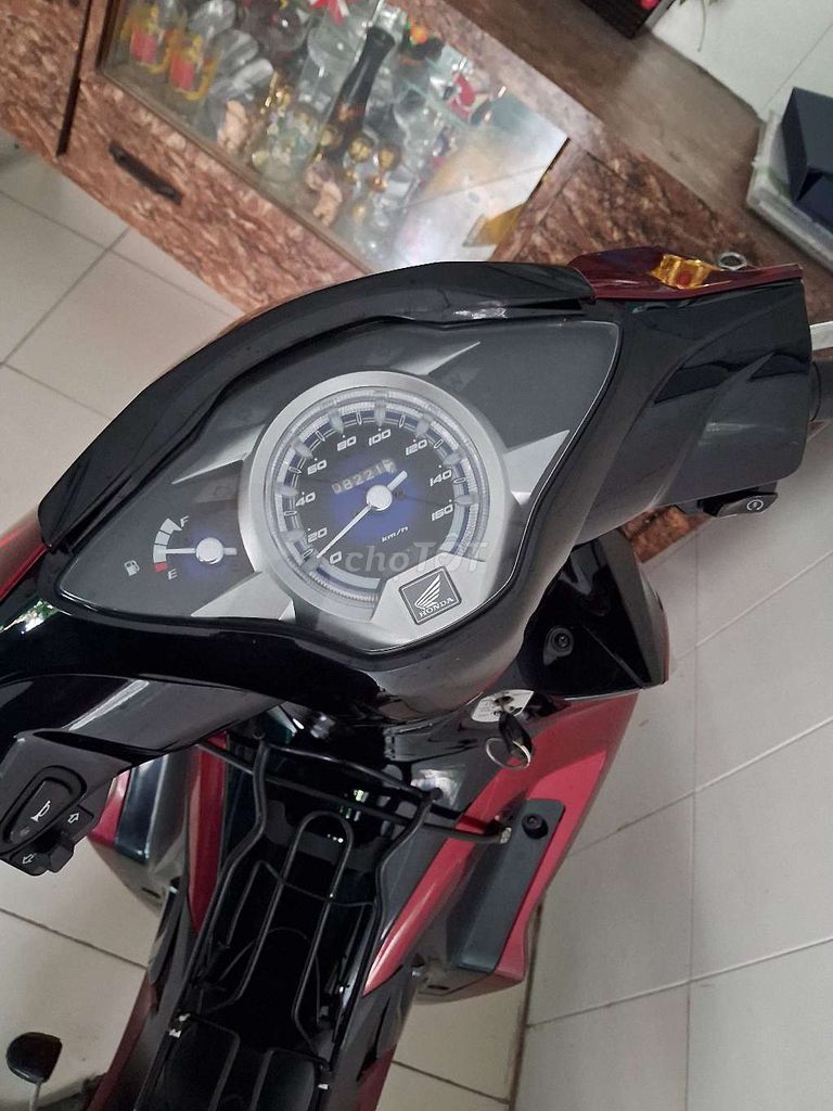 Honda Future đk cuối 2024 bstp. Mua bán Xe máy tại Quận 6 Tp Hồ Chí Minh được đăng bởi Đăng Tấn Dũng hình 5