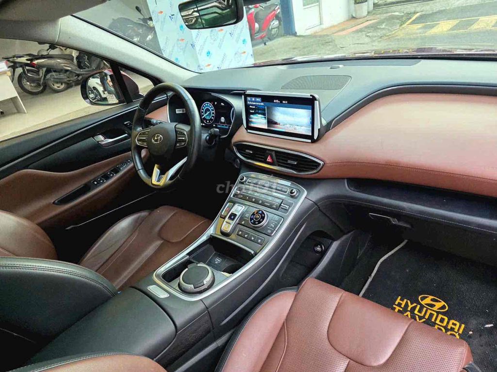Hyundai Santa Fe 2023 2.2 Dầu Premium odo lướt. Mua bán Ô tô tại Quận Tân Phú Tp Hồ Chí Minh được đăng bởi Nguyễn Tân Xe Lướt  hình 3