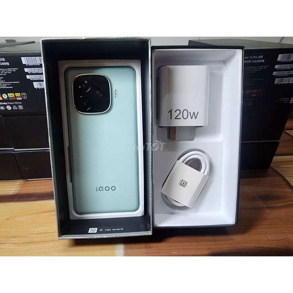 Vivo iQOO Z9 Turbo 256GB Xanh. Mua bán Điện thoại tại Huyện Châu Thành Đồng Tháp được đăng bởi tien hình 1