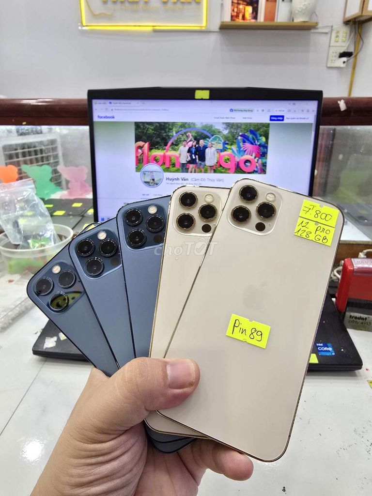 iPhone 12 Pro 128GB 256GB Vàng Xanh. Mua bán Điện thoại tại Thành phố Long Xuyên An Giang được đăng bởi Facebook Cầm Đồ Thúy Vân hình 1