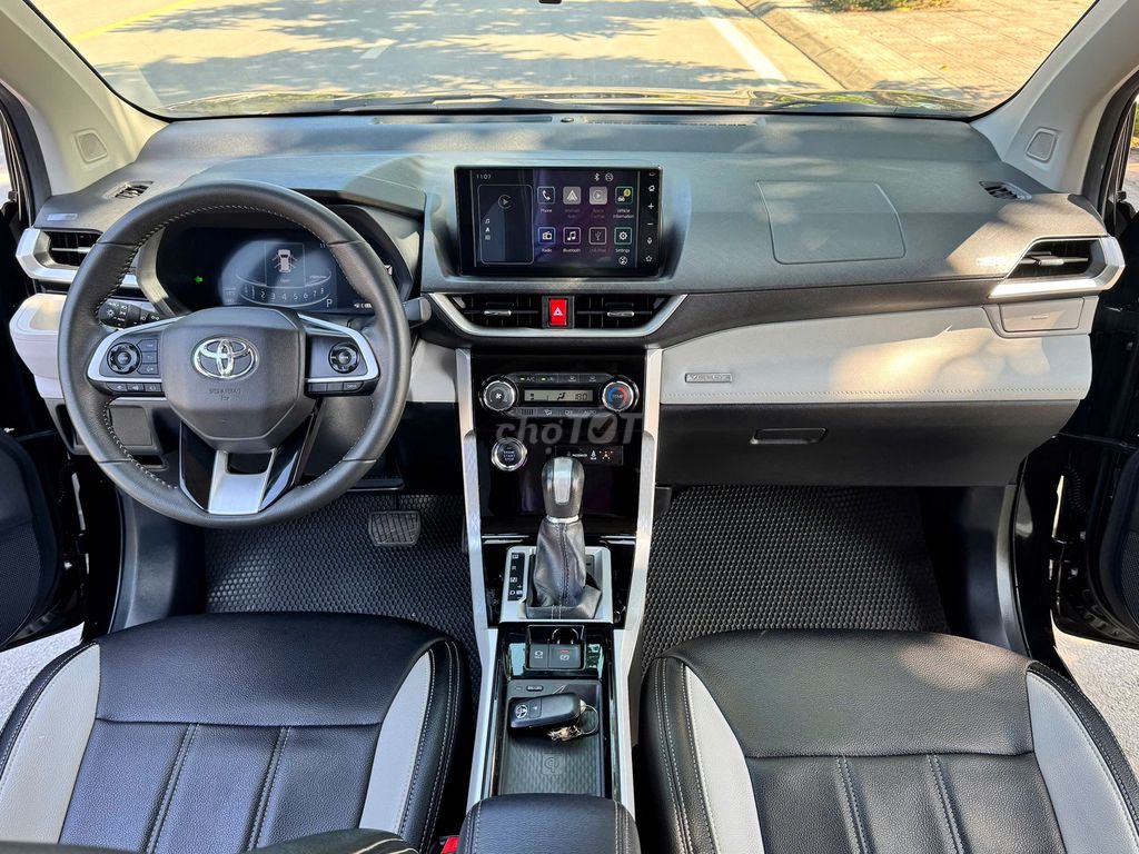 Toyota Veloz Cross CVT Top 2022. Mua bán Ô tô tại Quận Long Biên Hà Nội được đăng bởi Long Biên Cars hình 20