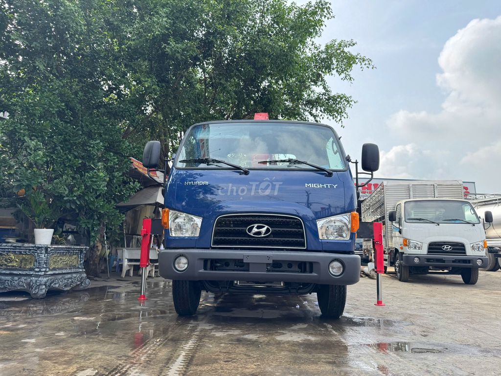 Xe Hyundai Cẩu 3 Tấn 4 Khúc Tải 6 Tấn, Thùng 4,3m. Mua bán Xe tải, xe ben tại Thành phố Thuận An Bình Dương được đăng bởi Ngọc Minh hình 6
