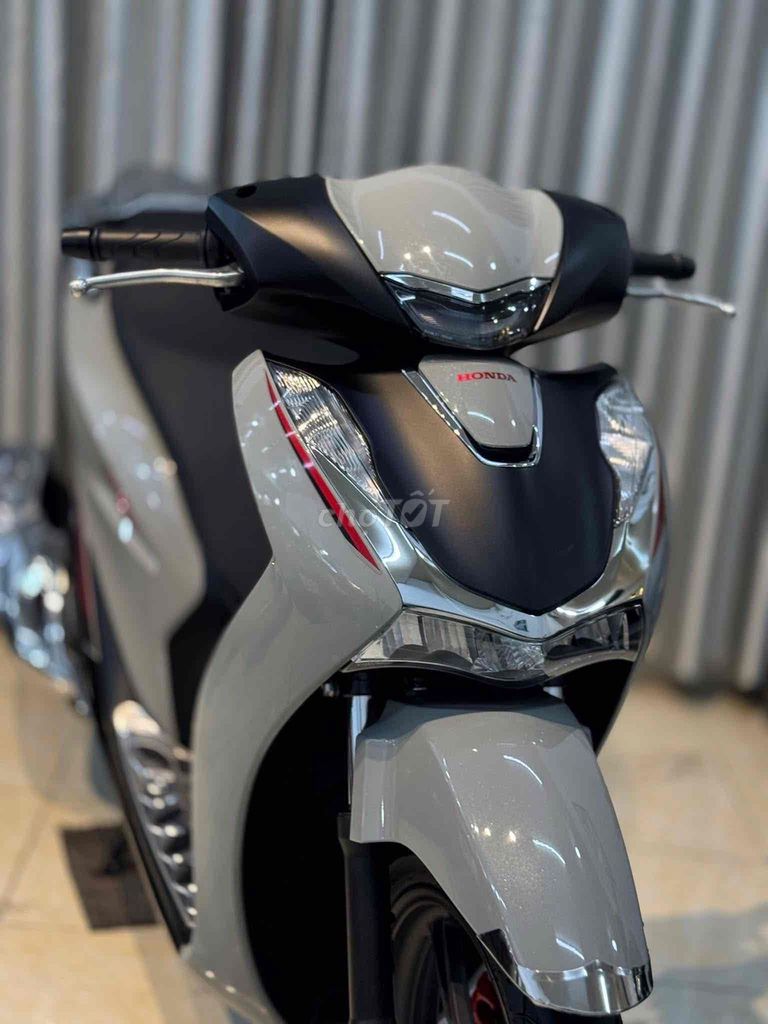 sh 2025 bản thể thao phanh abs. Mua bán Xe máy tại Thành phố Huế Thừa Thiên Huế được đăng bởi Lạng hình 7