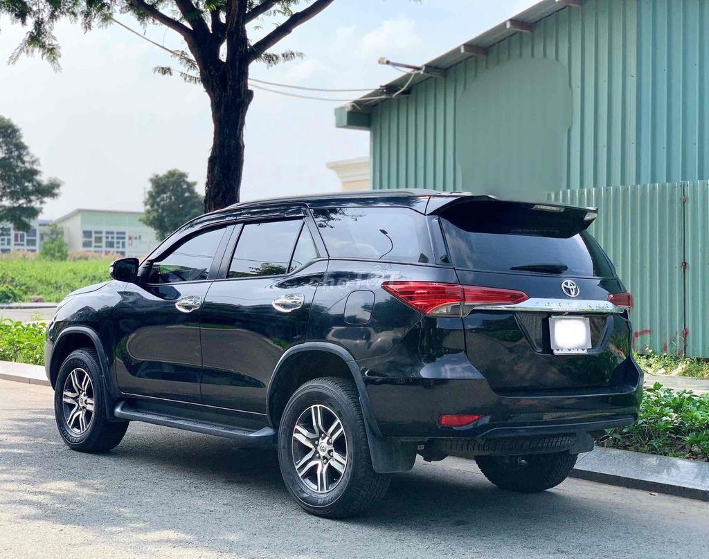 Toyota Fortuner 2017 2.7V 4x2 - Nhập indo. Mua bán Ô tô tại Thành phố Thủ Đức Tp Hồ Chí Minh được đăng bởi Hà Yên hình 8