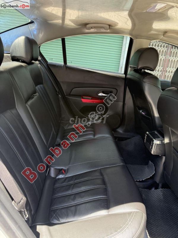 Chevrolet Cruze LT 1.6L 2017 - 252 Triệu. Mua bán Ô tô tại Huyện Bàu Bàng Bình Dương được đăng bởi Cậu Út hình 6