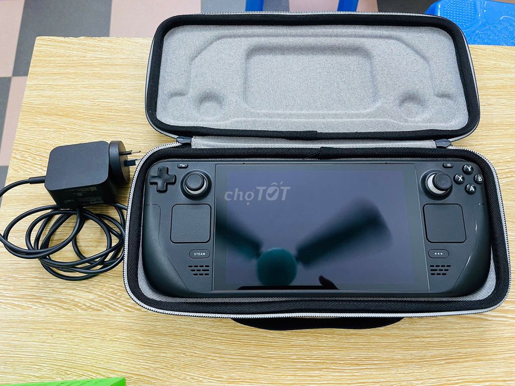 Steam Deck LCD 256GB Đen ĐẸP PIN 100%. Mua bán Thiết bị chơi game tại Quận Đống Đa Hà Nội được đăng bởi NHẬT LỆ CAMERA hình 1